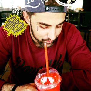 Meet your Posher, Cameron